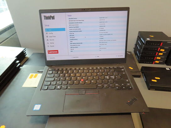 Bærbar computer LENOVO X1 Carbon 7th Gen.