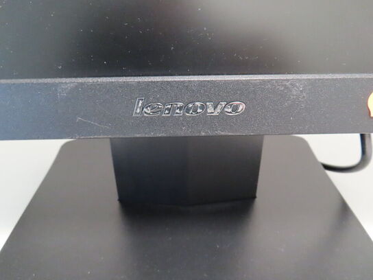 24" monitor, LENOVO LT2423WC, mus og bordlampe