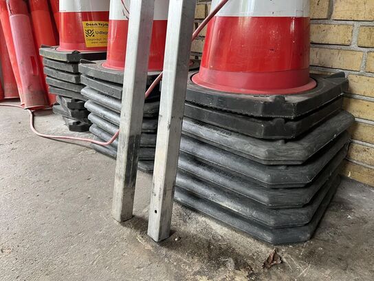 Vej afspærringsmateriel