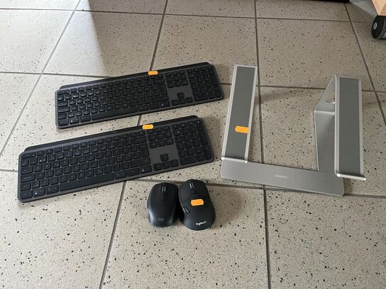 Blandet computer tilbehør