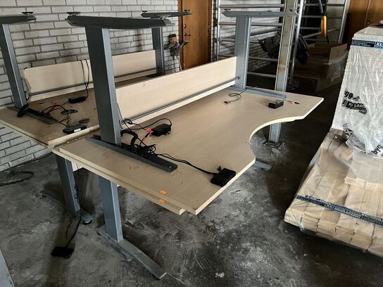 2 Stk. Hæve/sænke bord