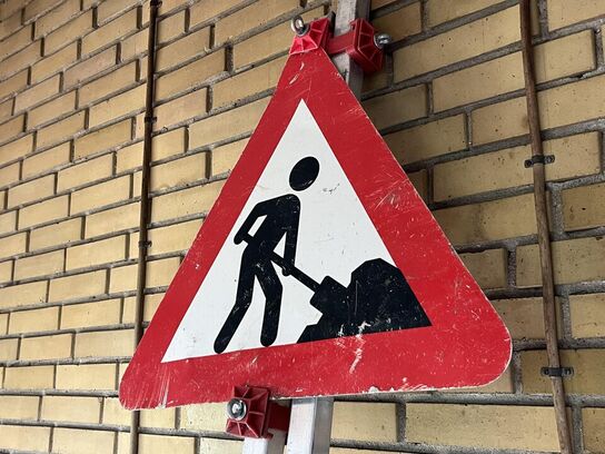 Vej afspærringsmateriel