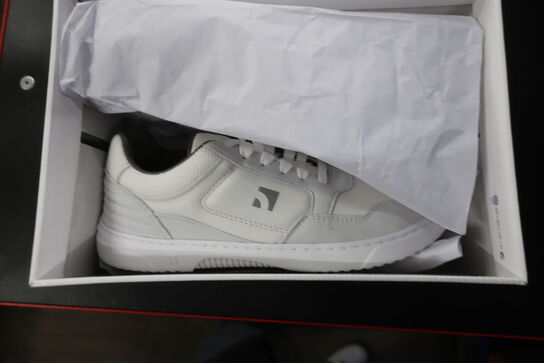 Sko BAREBARICS Axiom White & Light Grey Str: 39