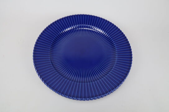 9 stk. ass. Lyngby tallerkener mørkeblå 