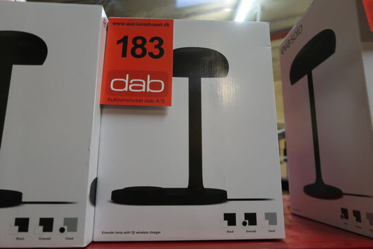 Eva Solo Emendo lampe med Qi trådløs oplader green