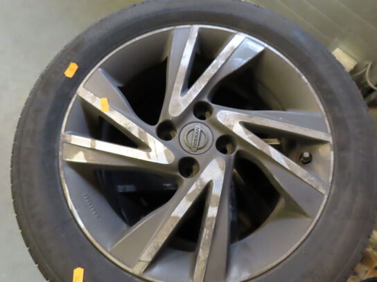 Alu fælge NISSAN med BRIDGESTONE dæk 195/55R16