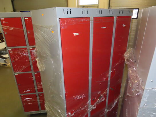 Stålskab med 3 låger