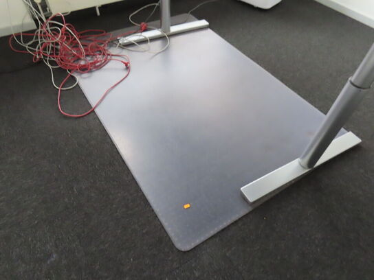 11 stk. underlag til skrivebordsstole