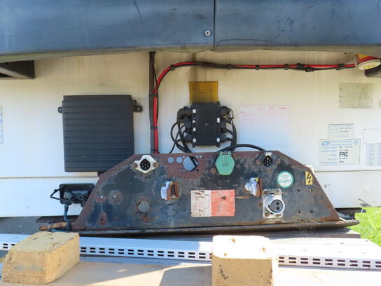 3-akslet køletrailer med Carrier Maxima 1200, inkl. div dæk og hjul