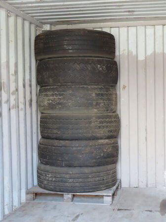 3-akslet køletrailer med Carrier Maxima 1200, inkl. div dæk og hjul