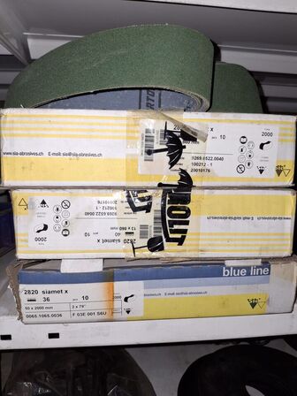 Sandpapir til båndpudser