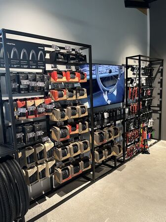 Butiksinventar fra SPECIALIZED