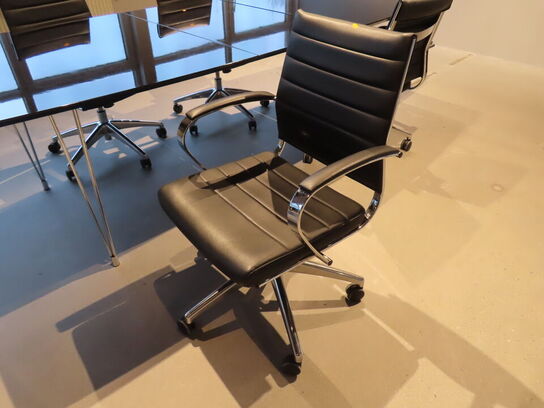 Konferencebord med 4 stole