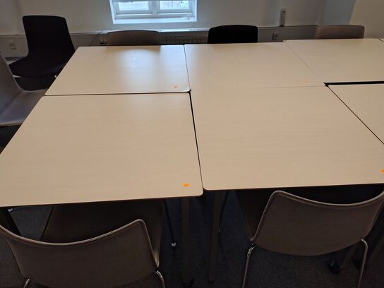 Fire mødeborde med hjul