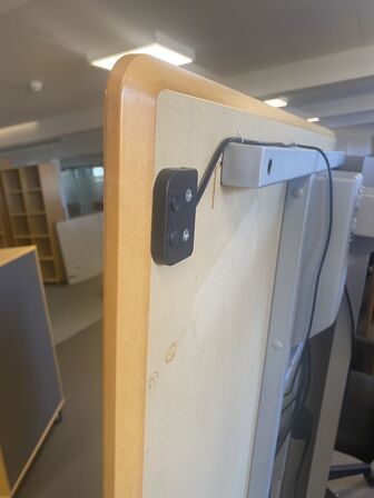 Tre hæve/sænkeborde, assorterede