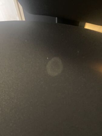 Tre kontorstole, assorterede