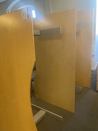 Tre hæve/sænkeborde, assorterede