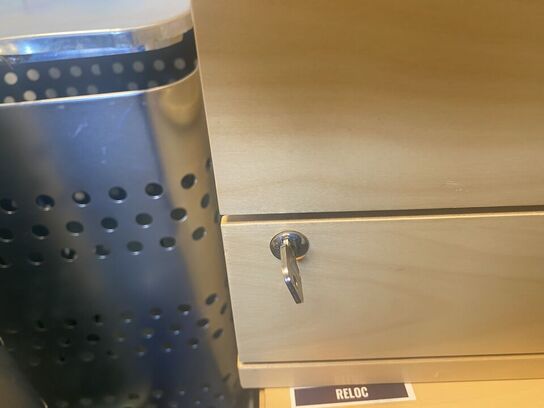 To skuffemoduler assorterede