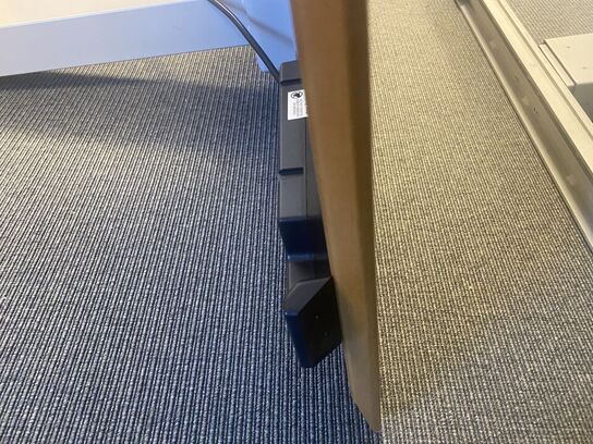 Tre hæve/sænkeborde, assorterede