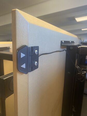 Fem hæve/sænkeborde 