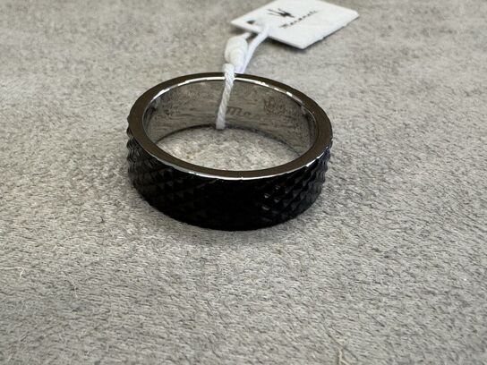 Fingerring MASERATI ICONIC RING BAND SS BLACK SZ21