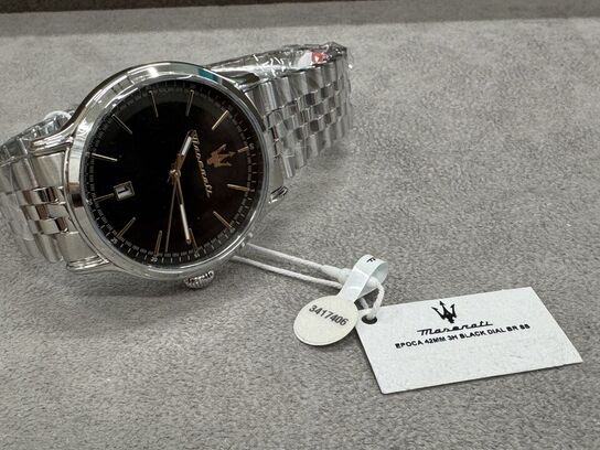 Armbåndsur  MASERATI EPOCA 42 MM 3H BLACK DIAL BR SS