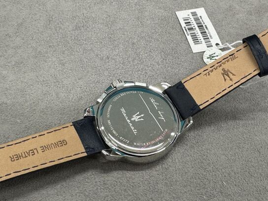 Armbåndsur  MASERATI SUCCESSO 44 MM BLUE D BLUE STRAP SS