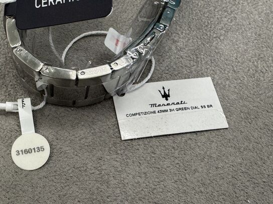 Armbåndsur  MASERATI COMPETIZIONE 43 MM 3H GREEN DIAL SS BR