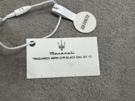 Armbåndsur  MASERATI TRAGUARDO 45 MM CHR BLACK DIAL BR YG