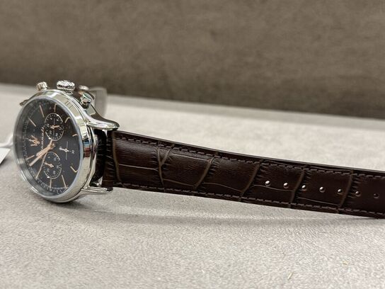 Armbåndsur  MASERATI EPOCA 42 MM CHR BLUE DIAL BROWN ST