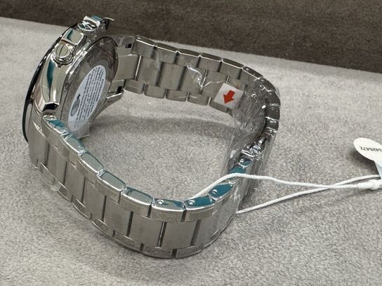 Armbåndsur  MASERATI TRAGUARDO 45 MM CHR BLUE DIAL BR SS