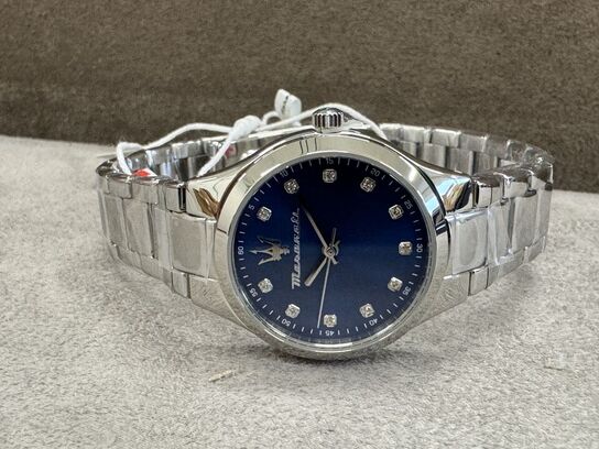 Armbåndsur  MASERATI ATTRAZIONE 30 MM 3H BLUE DIAL SS BR