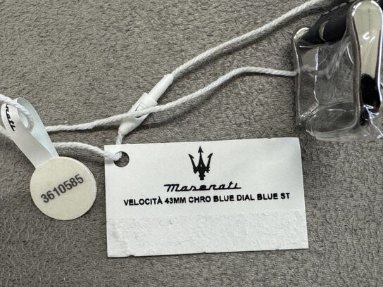 Armbåndsur  MASERATI VELOCITA 43 MM CHRO BLUE DIAL BLUE ST