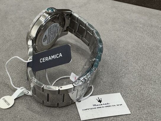 Armbåndsur  MASERATI COMPETIZIONE 43 MM 3H GREEN DIAL SS BR