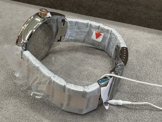 Armbåndsur  MASERATI ATTRAZIONE 43 MM BLUE 