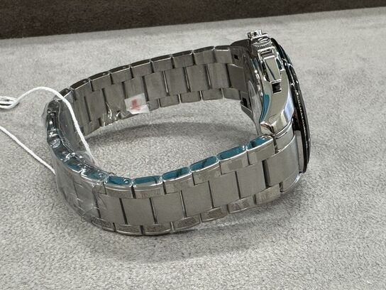 Armbåndsur  MASERATI TRAGUARDO 45 MM CHR BLACK DIAL BR SS