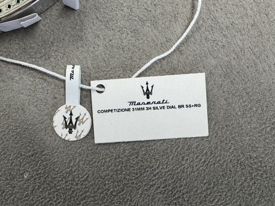 Armbåndsur  MASERATI COMPETIZIONE 31 MM 3H SILVE DIAL BR SS+RG