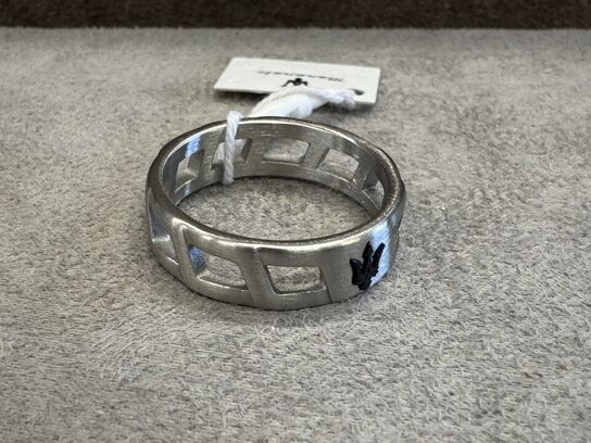 Fingerring MASERATI ICONIC RING WITH IP BLUE TRIDENT S27