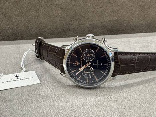 Armbåndsur  MASERATI EPOCA 42 MM CHR BLUE DIAL BROWN ST