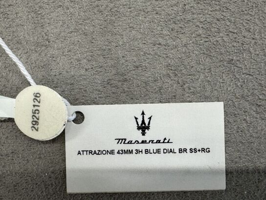 Armbåndsur  MASERATI ATTRAZIONE 43 MM BLUE 
