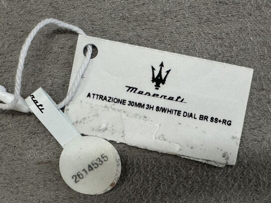 Armbåndsur  MASERATI ATTRAZIONE 30 MM 3H S/WHITE DIAL BR SS+RG