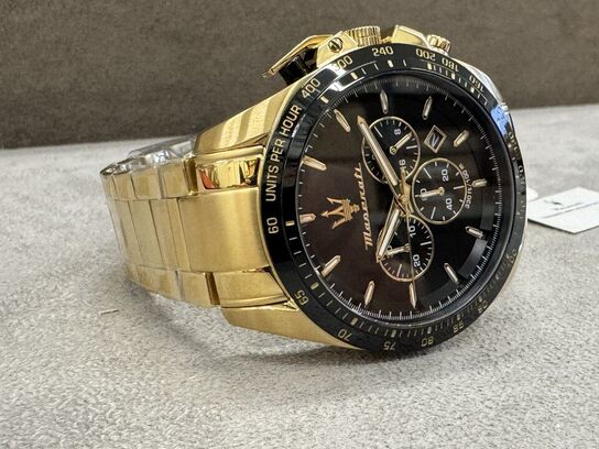 Armbåndsur  MASERATI TRAGUARDO 45 MM CHR BLACK DIAL BR YG