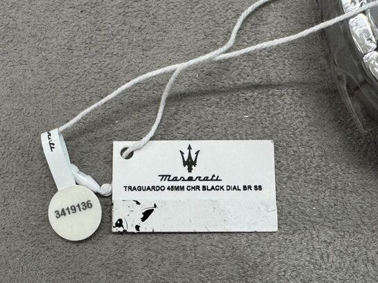 Armbåndsur  MASERATI TRAGUARDO 45 MM CHR BLACK DIAL BR SS