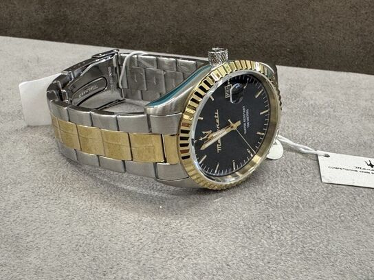 Armbåndsur  MASERATI COMPETIZIONE 43 MM 3H BLUE DIAL BR SS+YG