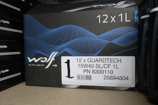 15 stk. motorolie WOLF 15W40 SL/CF 