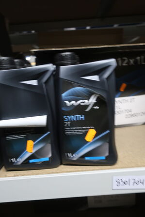 12 stk. motorolie WOLF 