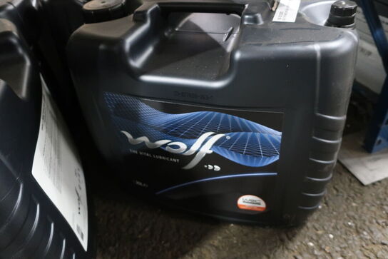 40 liter motorolie WOLF Tractofluid 170BM 