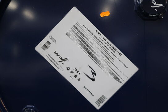 205 liter motorolie WOLF 5W40 PI C3