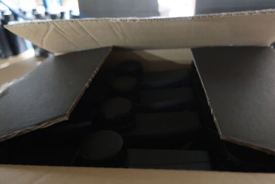 16 stk. motorolie WOLF 5W30 