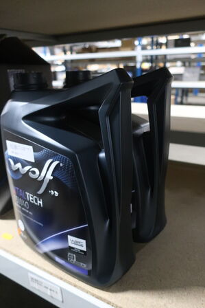 4 stk. motorolie WOLF 15W40